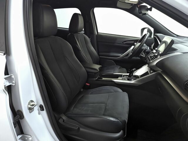 Міцубісі Eclipse Cross 2022 у Європі на Automoto.ua Білий Міцубісі Eclipse Cross, об'ємом двигуна 2.36 л та пробігом 62 тис. км за 25195 $, фото 6 на Automoto.ua