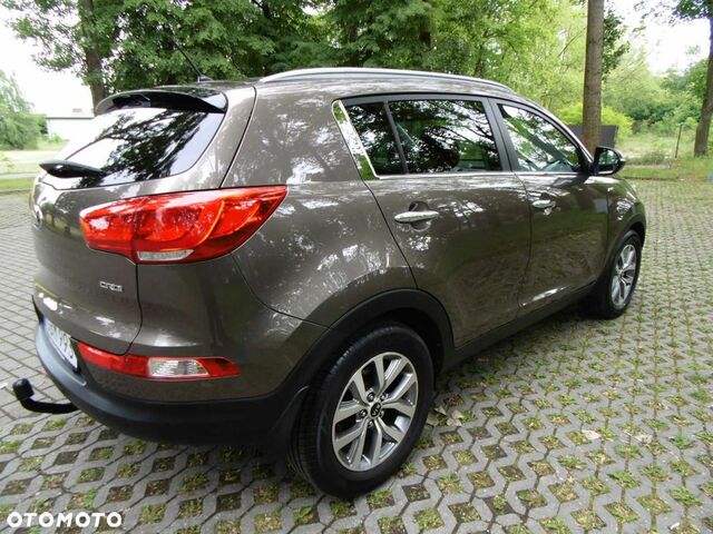 Кіа Sportage, об'ємом двигуна 2 л та пробігом 78 тис. км за 13348 $, фото 2 на Automoto.ua