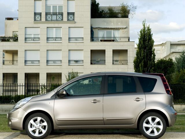 Ніссан Ноут, Хетчбек 2005 - 2013 1.4 i 16V