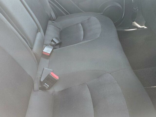 Ниссан Кашкай 2013 в Европе на Automoto.ua Белый Ниссан Кашкай, объемом двигателя 1.46 л и пробегом 190 тыс. км за 5999 $, фото 6 на Automoto.ua