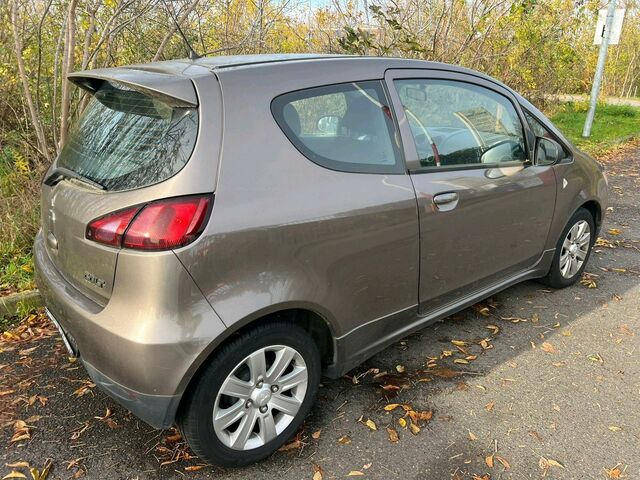 Міцубісі Кольт 2013 у Європі на Automoto.ua Коричневий Міцубісі Кольт, об'ємом двигуна 0 л та пробігом 67 тис. км за 1700 $, фото 3 на Automoto.ua