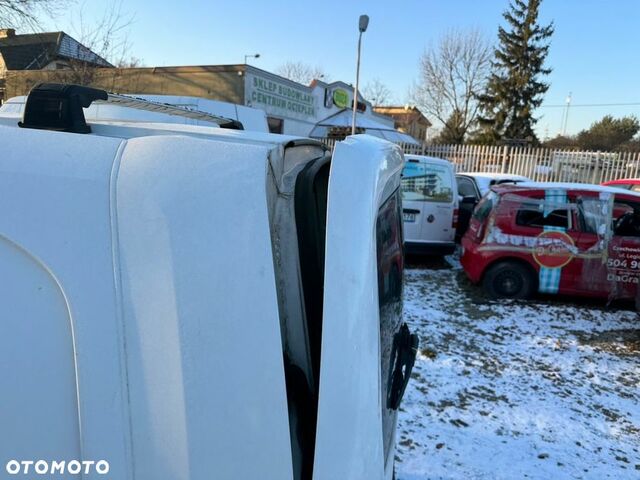 Пежо Партнер вант.-пас., об'ємом двигуна 1.56 л та пробігом 290 тис. км за 1836 $, фото 28 на Automoto.ua