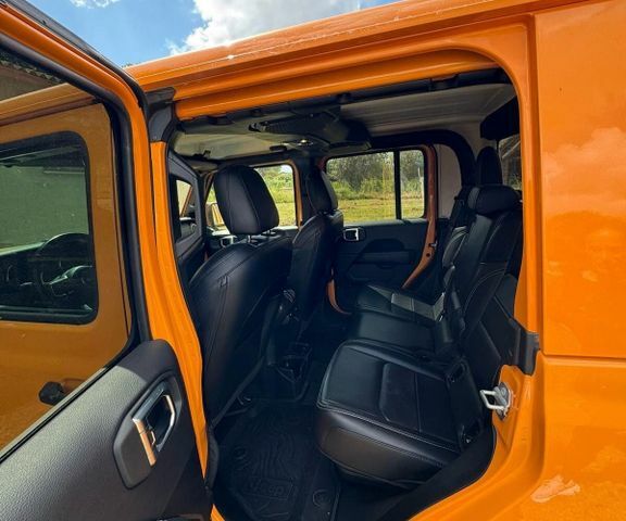 Джип Gladiator 2022 в Европе на Automoto.ua Черный Джип Gladiator, объемом двигателя 2.99 л и пробегом 50 тыс. км за 44484 $, фото 11 на Automoto.ua