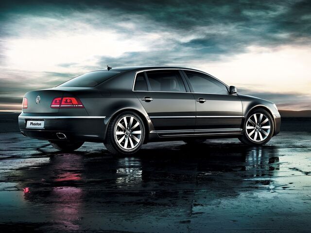 Фольксваген Фаетон, Седан 2002 - н.в. 4,2 V8 Long  4Motion