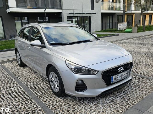 Хендай i30, объемом двигателя 1.58 л и пробегом 215 тыс. км за 7538 $, фото 1 на Automoto.ua