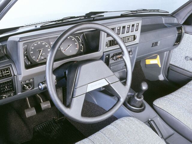 Опель Монза, Купе 1978 - 1982 A1-2.8 ATM3