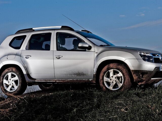 Дачия Duster, Внедорожник / Кроссовер 2010 - н.в. 1.6 16V 105 4x4 MT