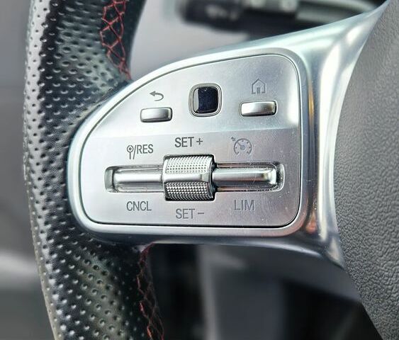 Мерседес ГЛА-Класс 2020 в Европе на Automoto.ua Черный Мерседес ГЛА-Класс, объемом двигателя 1 л и пробегом 155 тыс. км за 119900 $, фото 22 на Automoto.ua