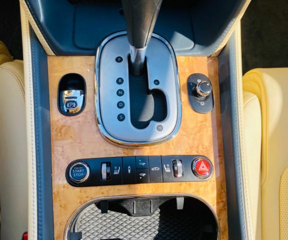Серый Бентли Континенталь ГТ, объемом двигателя 6 л и пробегом 139 тыс. км за 59203 $, фото 13 на Automoto.ua