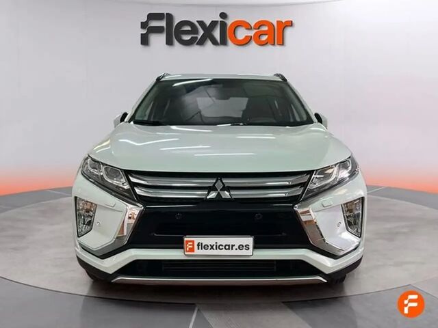 Мицубиси Eclipse Cross 2018 в Европе на Automoto.ua Белый Мицубиси Eclipse Cross, объемом двигателя 1.5 л и пробегом 102 тыс. км за 17446 $, фото 1 на Automoto.ua