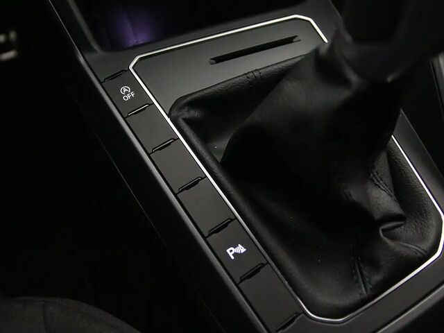 Фольксваген Taigo 2024 у Європі на Automoto.ua Чорний Фольксваген Taigo, об'ємом двигуна 1 л та пробігом 10 тис. км за 40978 $, фото 14 на Automoto.ua