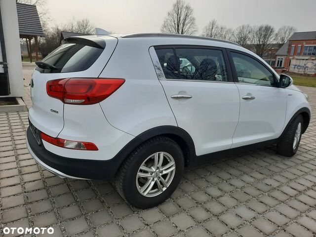 Кіа Sportage, об'ємом двигуна 2 л та пробігом 230 тис. км за 11987 $, фото 3 на Automoto.ua