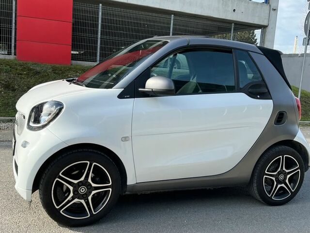 Смарт Fortwo, об'ємом двигуна 1 л та пробігом 94 тис. км за 10475 $, фото 1 на Automoto.ua