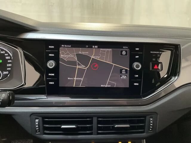 Фольксваген Поло 2019 у Європі на Automoto.ua Чорний Фольксваген Поло, об'ємом двигуна 1 л та пробігом 104 тис. км за 19705 $, фото 14 на Automoto.ua