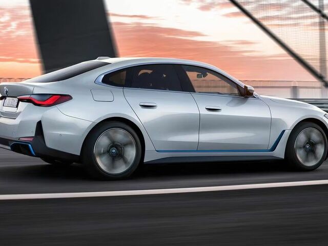 Какой запас хода имеет электромобиль BMW i4 2024