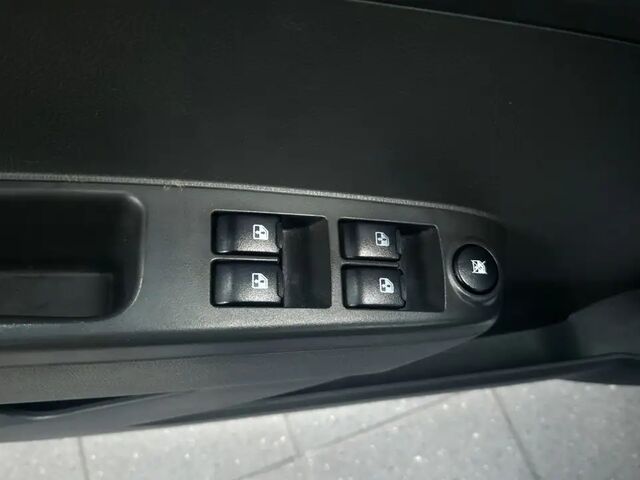 Шевроле Спарк 2010 в Европе на Automoto.ua Серебряный Шевроле Спарк, объемом двигателя 1 л и пробегом 87 тыс. км за 3798 $, фото 11 на Automoto.ua