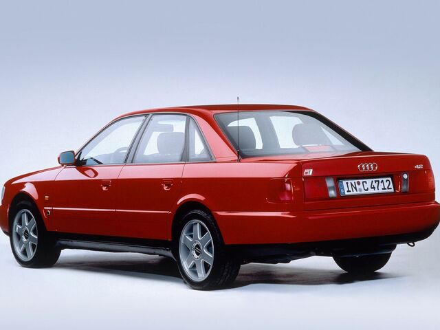 Ауді S6, Седан 1994 - 1997 (4A,C4) 4.2 i V8 32V