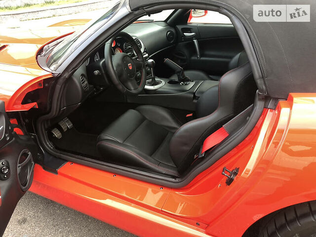 Додж Вайпер, Кабриолет 2002 - 2006 RT II 8.3 i V10 20V SRT-10 (506 hp)