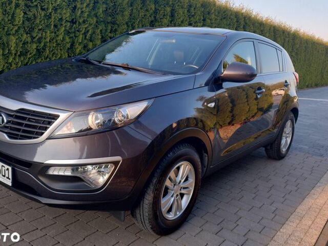 Кіа Sportage, об'ємом двигуна 1.59 л та пробігом 152 тис. км за 11447 $, фото 2 на Automoto.ua