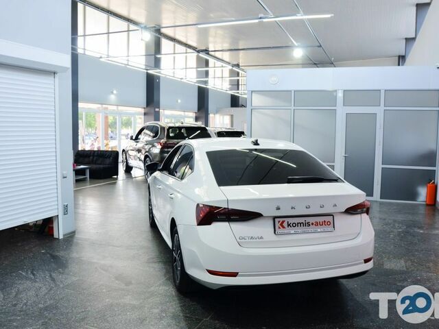 Купити нове авто Renault,Volkswagen,Mercedes-Benz,Hyundai,Toyota,Audi,Land Rover,Nissan,Skoda,Tesla,Chrysler,Fiat,Mazda,Opel,Peugeot,Smart,Chevrolet,Citroen,Daewoo,Dodge,Kia,Lexus,MAN,Mitsubishi,Subaru,Volvo,УАЗ у Хмельницькому в автосалоні "Komis Auto Хмельницький" | Фото 6 на Automoto.ua