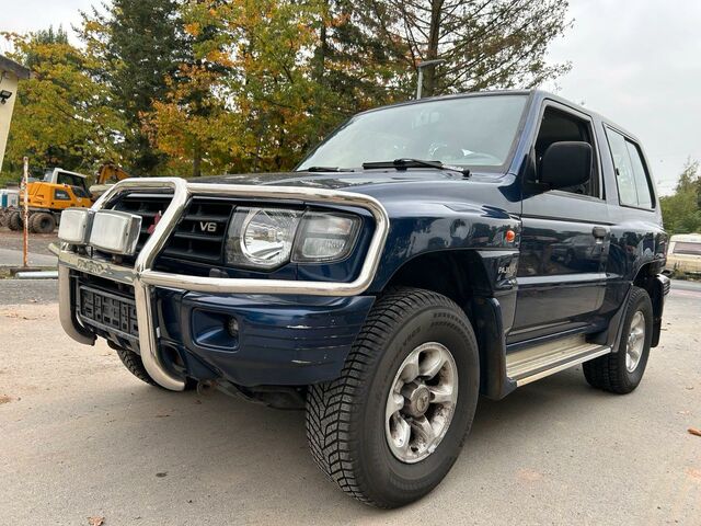 Мицубиси Паджеро 1999 в Европе на Automoto.ua Синий Мицубиси Паджеро, объемом двигателя 0 л и пробегом 145 тыс. км за 11900 $, фото 1 на Automoto.ua