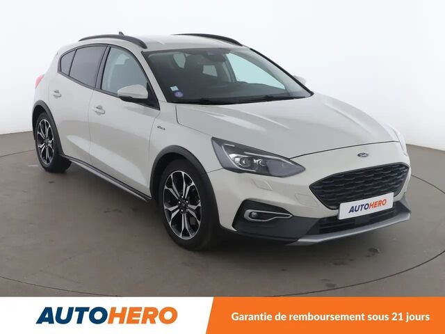 Форд Фокус 2019 в Европе на Automoto.ua Белый Форд Фокус, объемом двигателя 1 л и пробегом 70 тыс. км за 16916 $, фото 7 на Automoto.ua