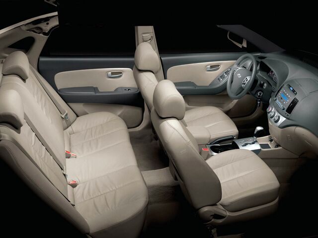 Хендай Элантра, Седан 2008 - 2011 XD 1.6i MT (107)