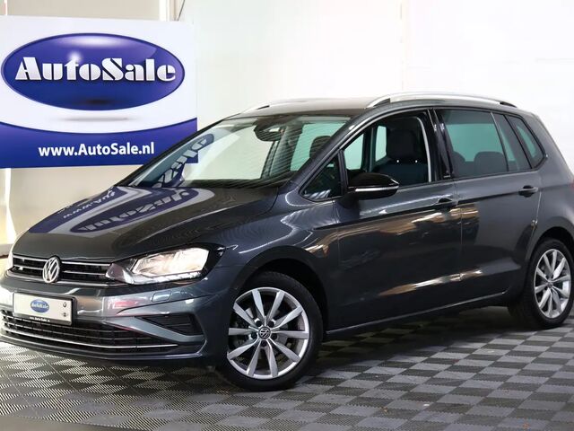 Фольксваген Гольф Спортсван 2019 у Європі на Automoto.ua Сірий Фольксваген Гольф Спортсван, об'ємом двигуна 1.5 л та пробігом 49 тис. км за 25579 $, фото 5 на Automoto.ua