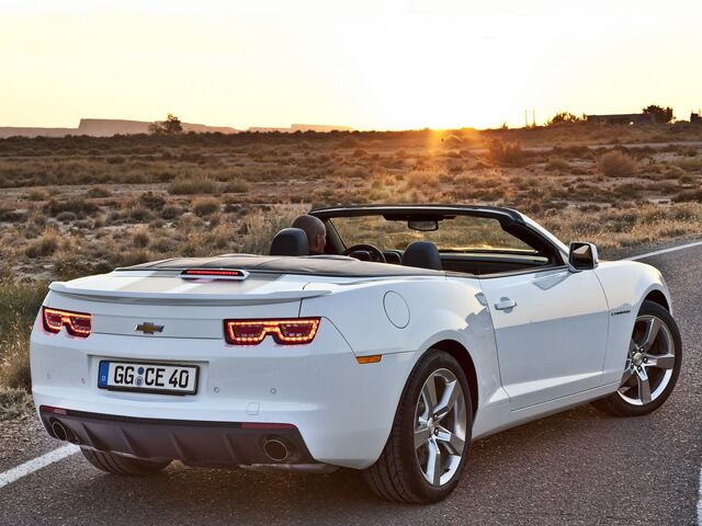 Шевроле Камаро, Кабриолет 2012 - н.в. V Convertible 6,2i V8 MT (432 Hp)