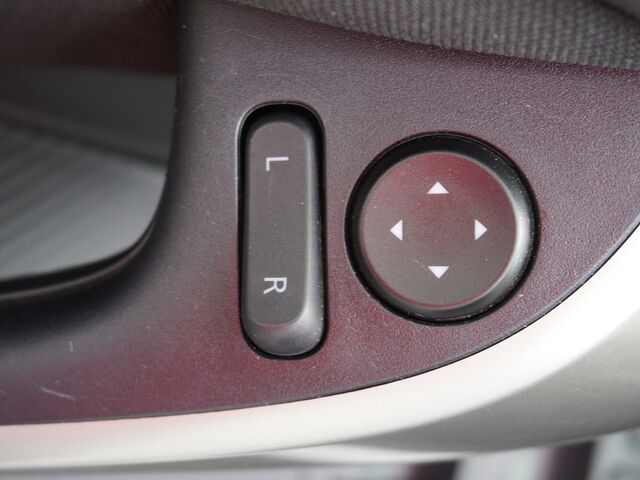 Мицубиси Eclipse Cross 2019 в Европе на Automoto.ua Мицубиси Eclipse Cross, объемом двигателя 1.5 л и пробегом 43 тыс. км за 17990 $, фото 27 на Automoto.ua