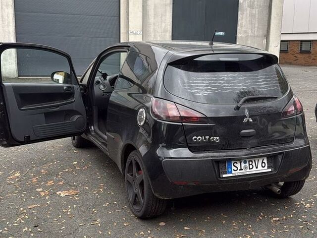 Мицубиси Кольт 2007 в Европе на Automoto.ua Черный Мицубиси Кольт, объемом двигателя 0 л и пробегом 186 тыс. км за 850 $, фото 9 на Automoto.ua