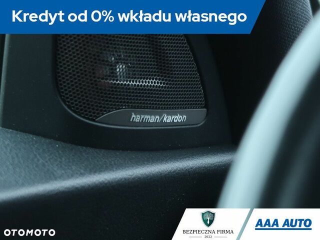 БМВ 2 Серія, об'ємом двигуна 2.98 л та пробігом 61 тис. км за 25918 $, фото 23 на Automoto.ua