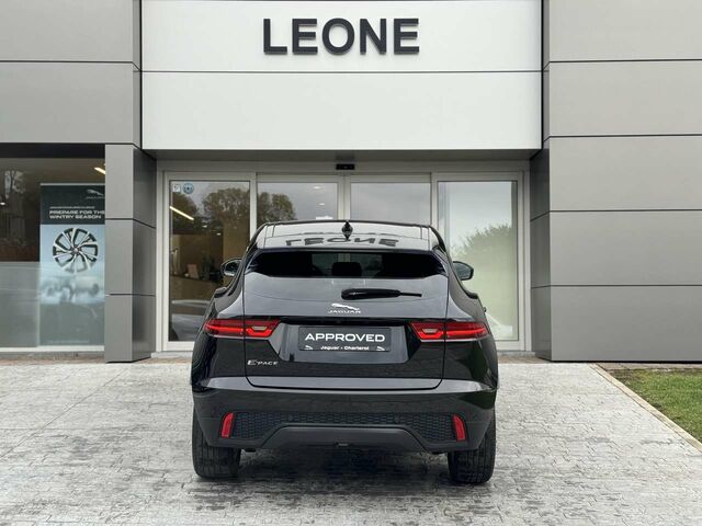 Чорний Ягуар E-Pace, об'ємом двигуна 2 л та пробігом 74 тис. км за 27772 $, фото 6 на Automoto.ua