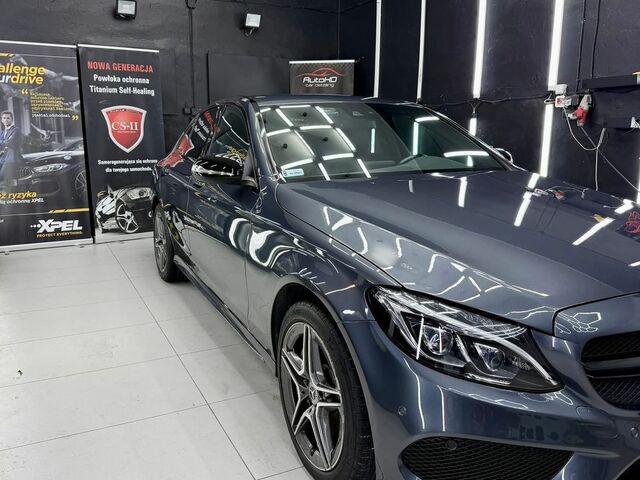 Мерседес Ц-Клас 2015 у Європі на Automoto.ua Мерседес Ц-Клас, об'ємом двигуна 2.14 л та пробігом 189 тис. км за 79500 $, фото 32 на Automoto.ua