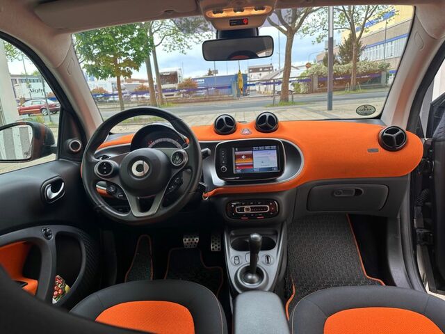 Смарт Fortwo, об'ємом двигуна 0.9 л та пробігом 50 тис. км за 14871 $, фото 6 на Automoto.ua