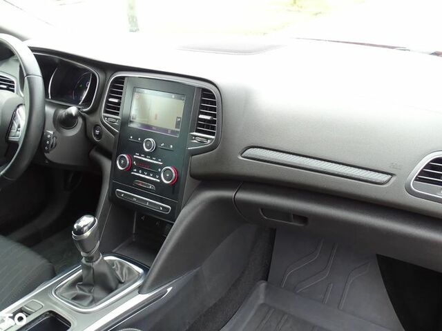 Рено Меган 2019 у Європі на Automoto.ua Рено Меган, об'ємом двигуна 1 л та пробігом 45 тис. км за 13051 $, фото 12 на Automoto.ua