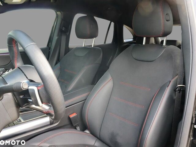 Мерседес ГЛА-Класс 2025 в Европе на Automoto.ua Черный Мерседес ГЛА-Класс, объемом двигателя 1 л и пробегом 10 тыс. км за 43560 $, фото 8 на Automoto.ua