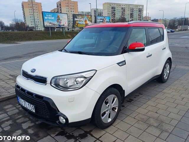 Киа Soul, объемом двигателя 1.59 л и пробегом 152 тыс. км за 7970 $, фото 5 на Automoto.ua