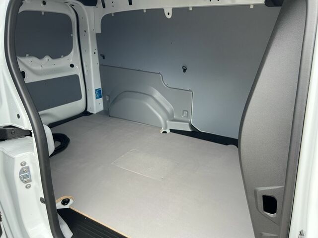 Рено Kangoo E-TECH 2025 у Європі на Automoto.ua Білий Рено Kangoo E-TECH, об'ємом двигуна 0 л та пробігом 20 тис. км за 31508 $, фото 9 на Automoto.ua