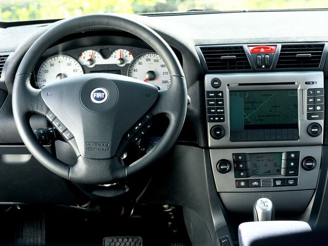 Фиат Стило, Хэтчбек 2001 - н.в. 1.8 16V (3 dr)
