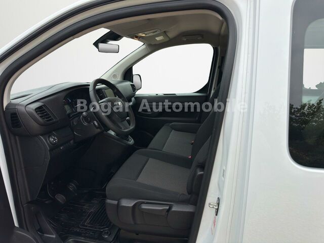 Тойота Proace Verso 2023 у Європі на Automoto.ua Тойота Proace Verso, об'ємом двигуна 2 л та пробігом 70 тис. км за 26900 $, фото 10 на Automoto.ua