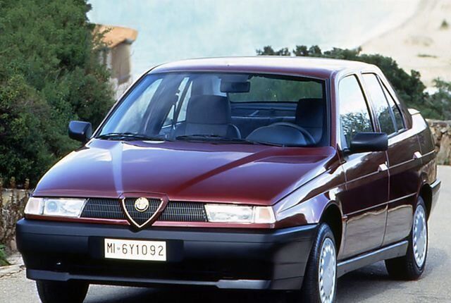 Альфа Ромео 155, Седан 1992 - 1998 Alfa  2.0 16V Turbo Q4