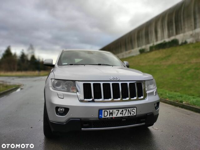 Джип Grand Cherokee, об'ємом двигуна 2.99 л та пробігом 255 тис. км за 13607 $, фото 1 на Automoto.ua