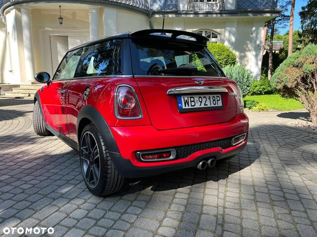 Міні Cooper S, об'ємом двигуна 1.6 л та пробігом 117 тис. км за 8639 $, фото 4 на Automoto.ua