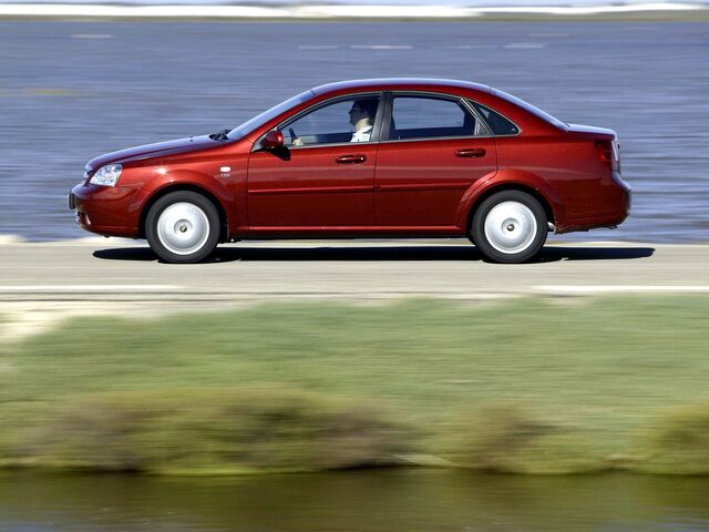 Шевроле Нубіра, Седан 2005 - н.в. 1.8 i 16V