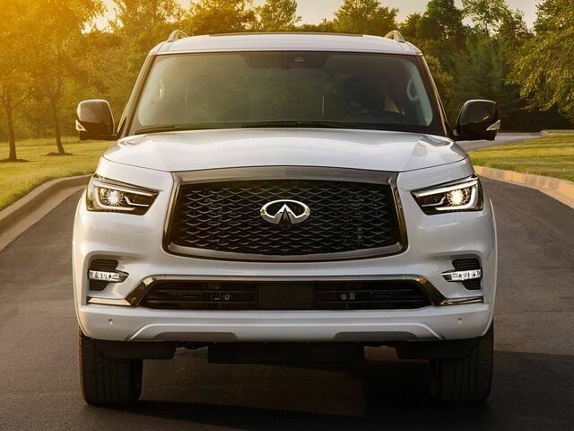 Найти автомобиль Infiniti QX80 2023