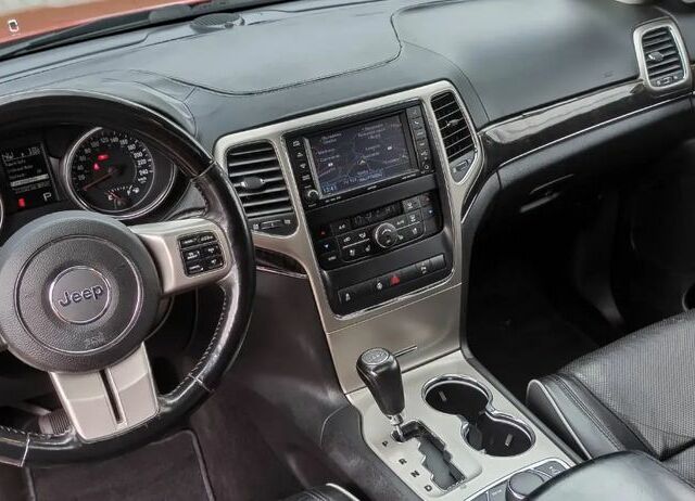 Джип Grand Cherokee, об'ємом двигуна 2.99 л та пробігом 211 тис. км за 11879 $, фото 8 на Automoto.ua