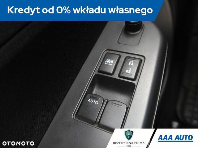 Сузукі Свифт, об'ємом двигуна 1.24 л та пробігом 75 тис. км за 6479 $, фото 12 на Automoto.ua