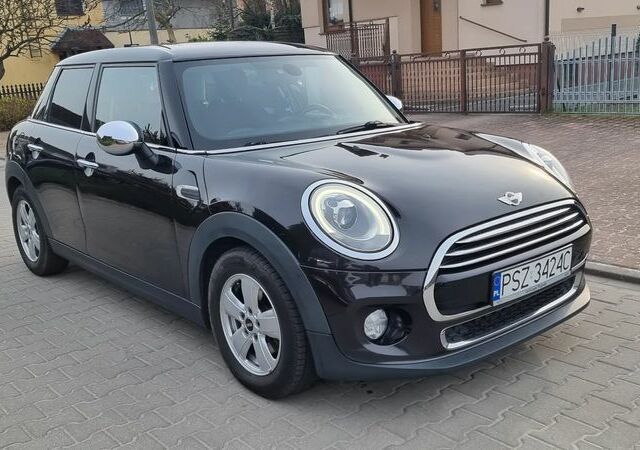 Міні Cooper, об'ємом двигуна 1.5 л та пробігом 147 тис. км за 9719 $, фото 2 на Automoto.ua