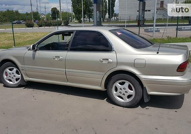 Міцубісі Діамант, Седан 1991 - 1996 I 3.0 i V6 24V 4WD AT (210 Hp)